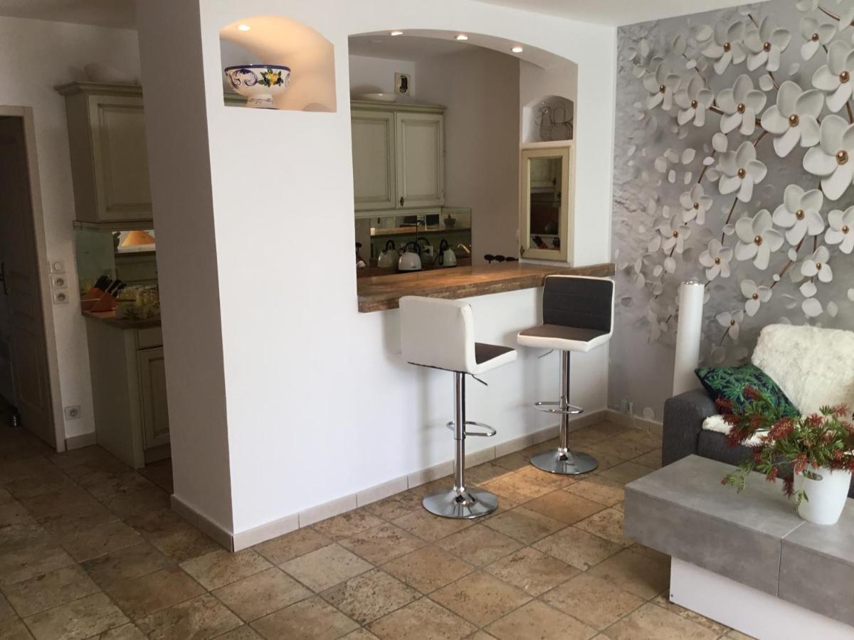 Apartamento Mistral Gagnant Fréjus Exterior foto